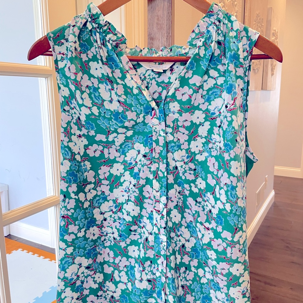 Market & Spruce sleeveless blouse